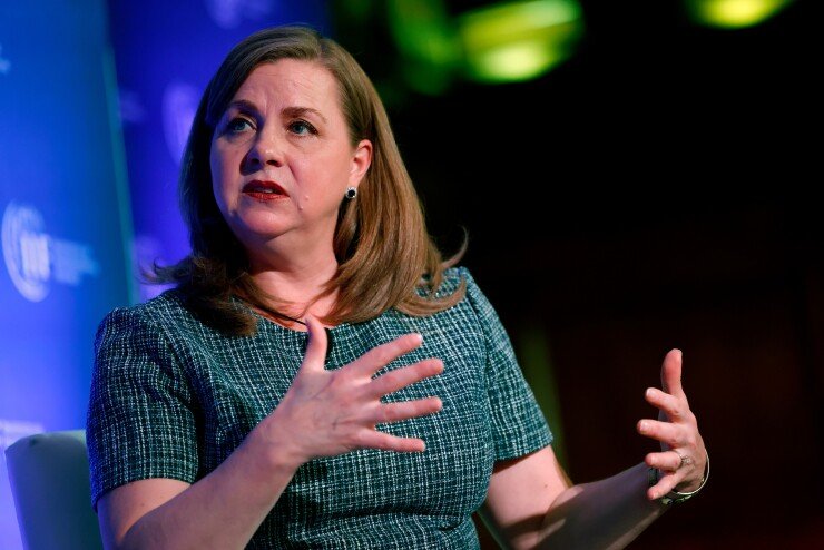 Fed’s Bowman makes case for leverage ratio reform