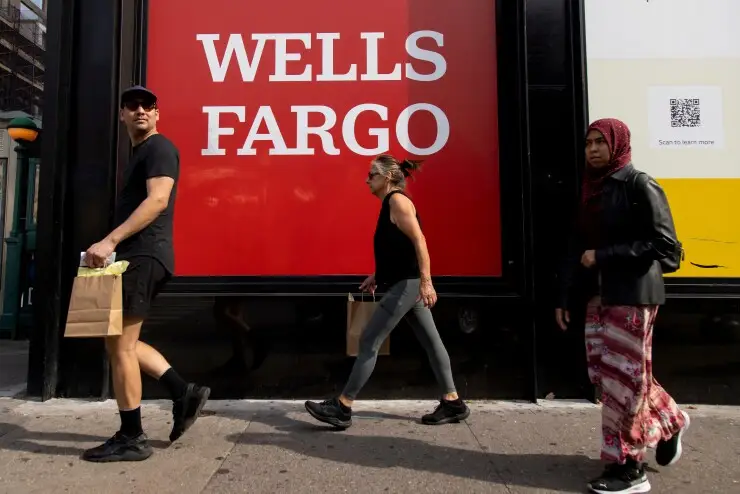 Wells shed its asset cap — but it isn’t clear why