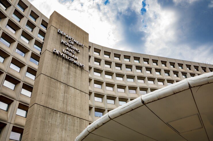 HUD to lay off 400 employees amid government shutdown